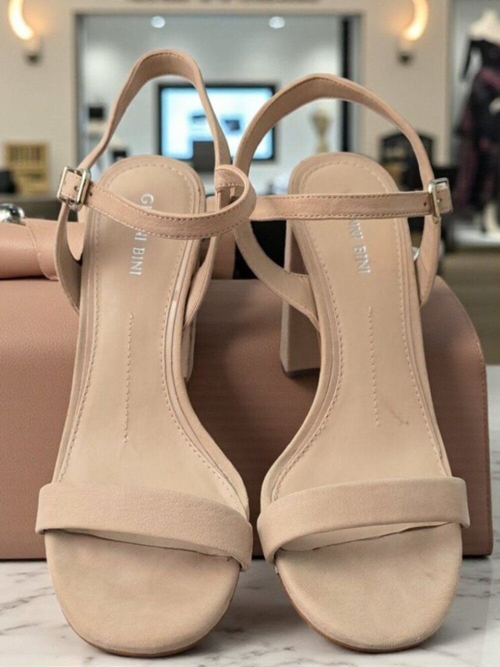Gianni Bini High Heel Beige Nude Sandals Leather Suede Women's Size 8.5